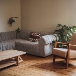 Comment créer une ambiance cocooning avec des matériaux écoresponsables dans son salon